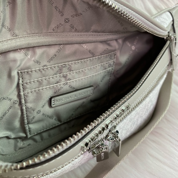 🤍Michael Kors Kenly Waist Belt Crossbody Bag - Picture 6 of 9